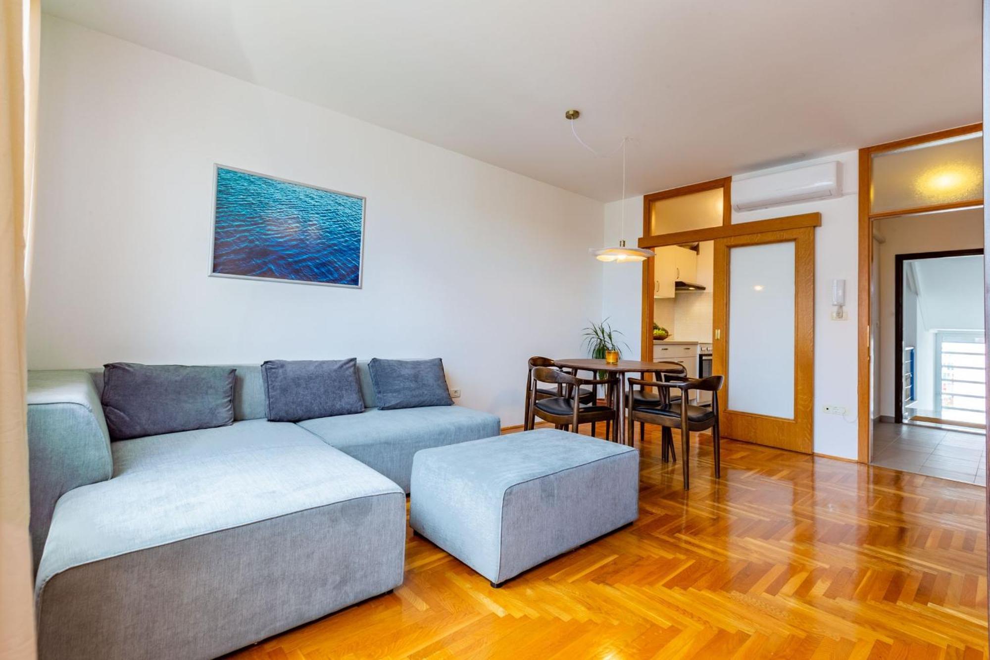 Amarena Studio With Parking Zara Esterno foto