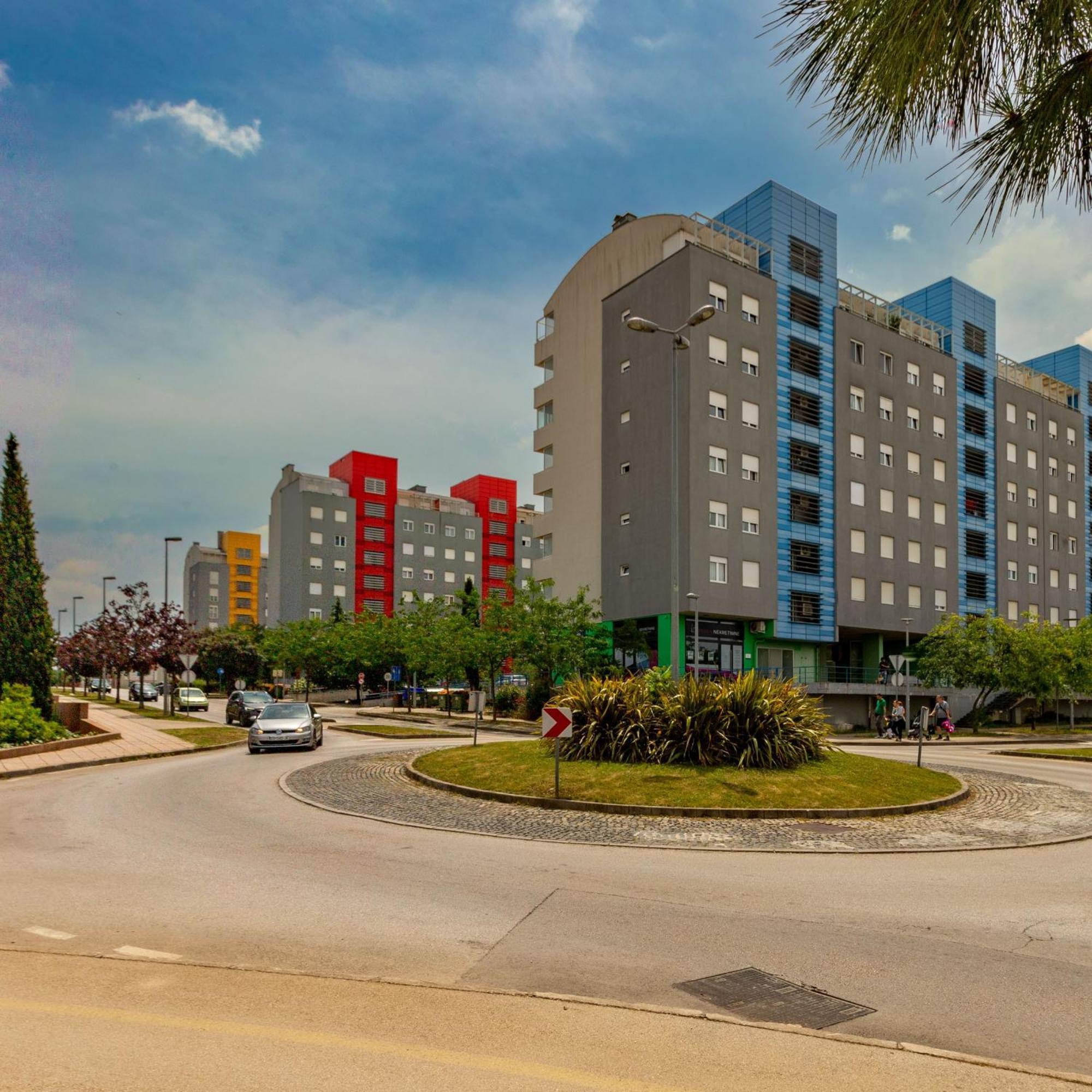 Amarena Studio With Parking Zara Esterno foto
