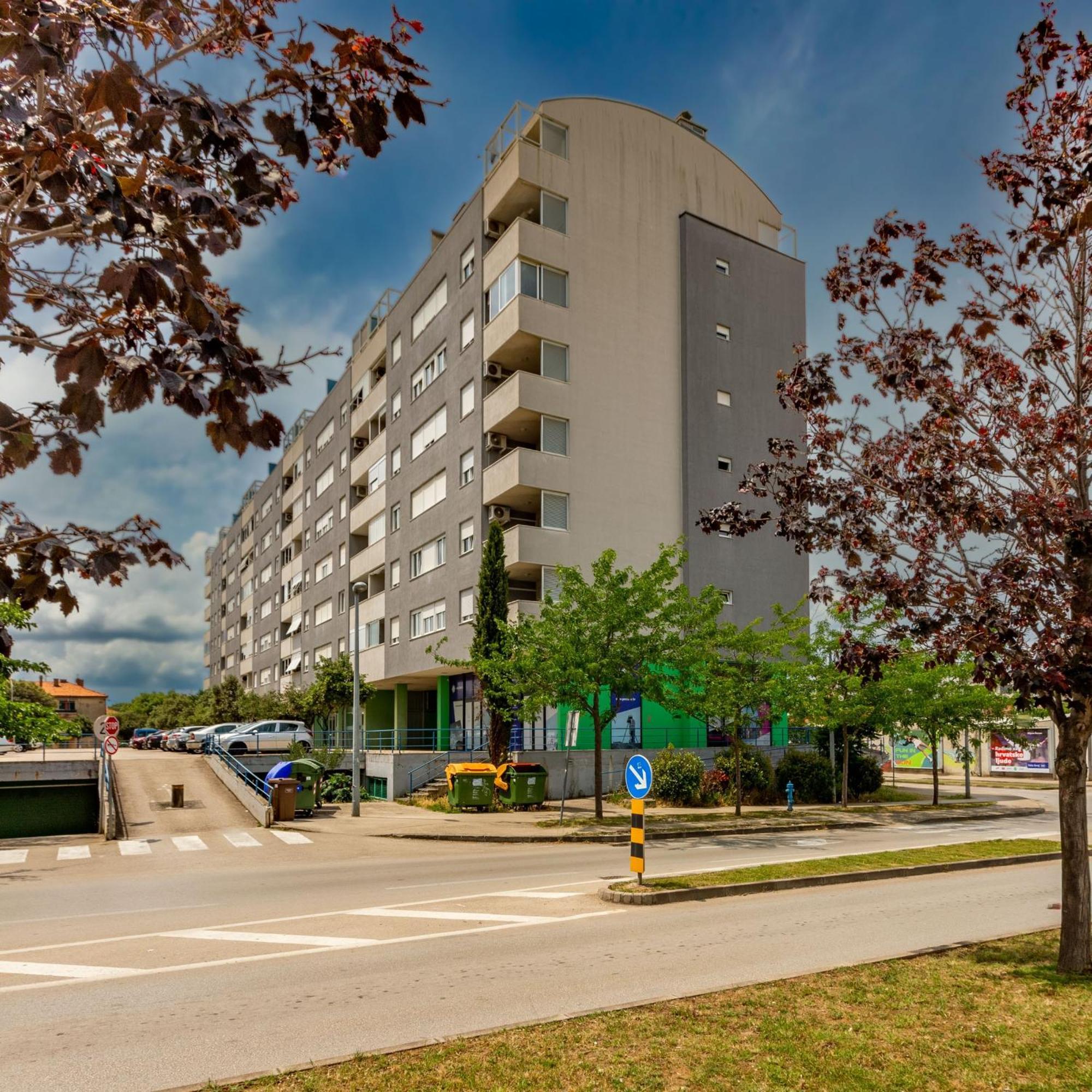 Amarena Studio With Parking Zara Esterno foto